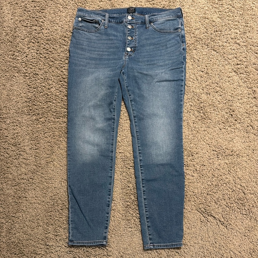 EUC J. Crew 9” mid-rise skinny jean, sz 31